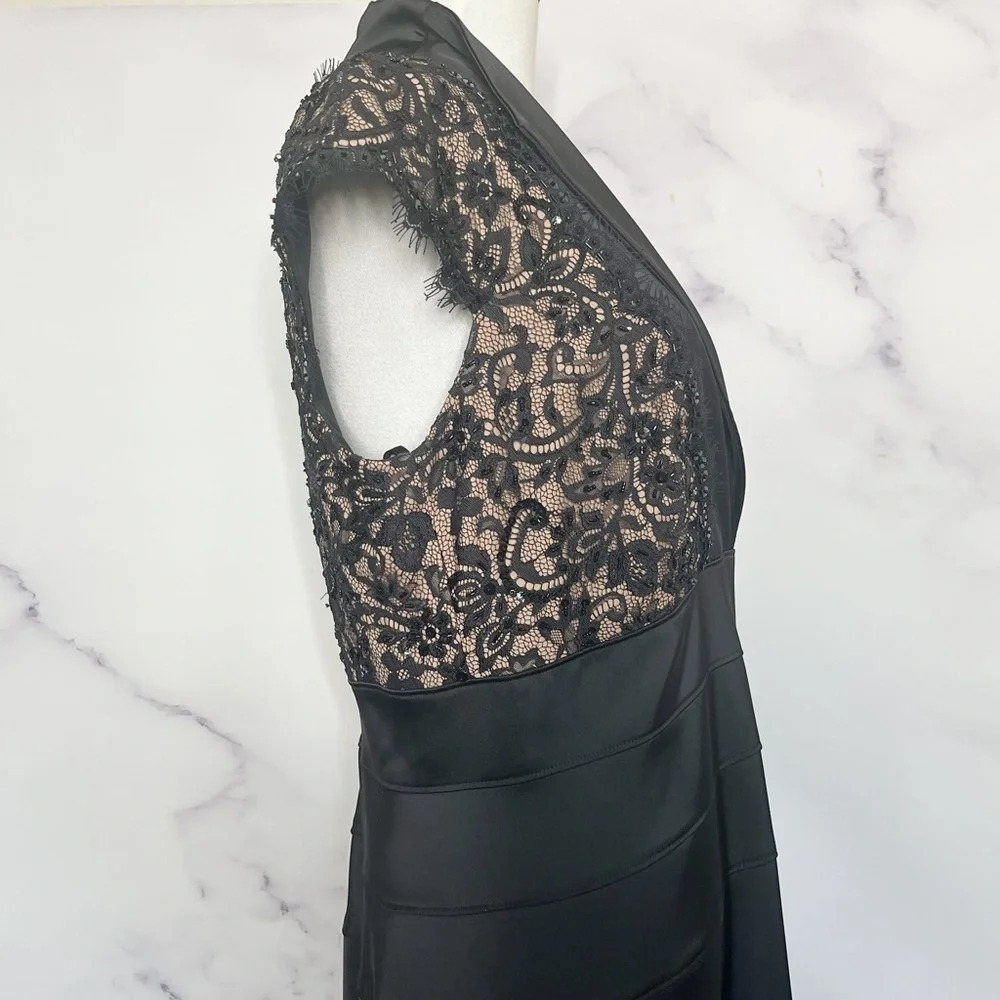 Tadashi Shoji Black Gold Beaded‎ Detail Collared Neckline Gown - Picture 6 of 9